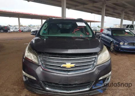 2015 Chevrolet Traverse 1Lt z USA, uszkodzony, nr VIN 1GNKVGKDXFJ225622